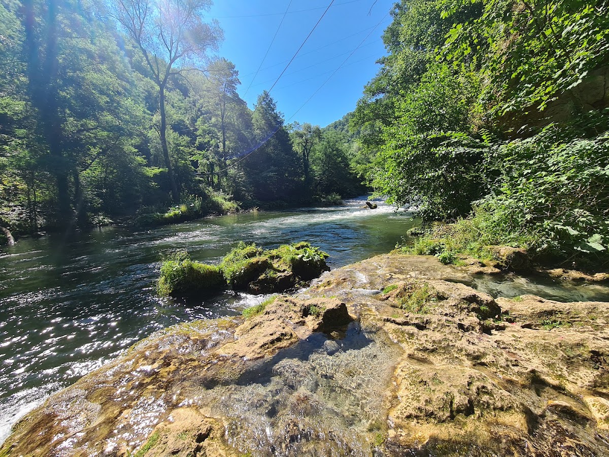 Photo de Cascada Vadu Crișului