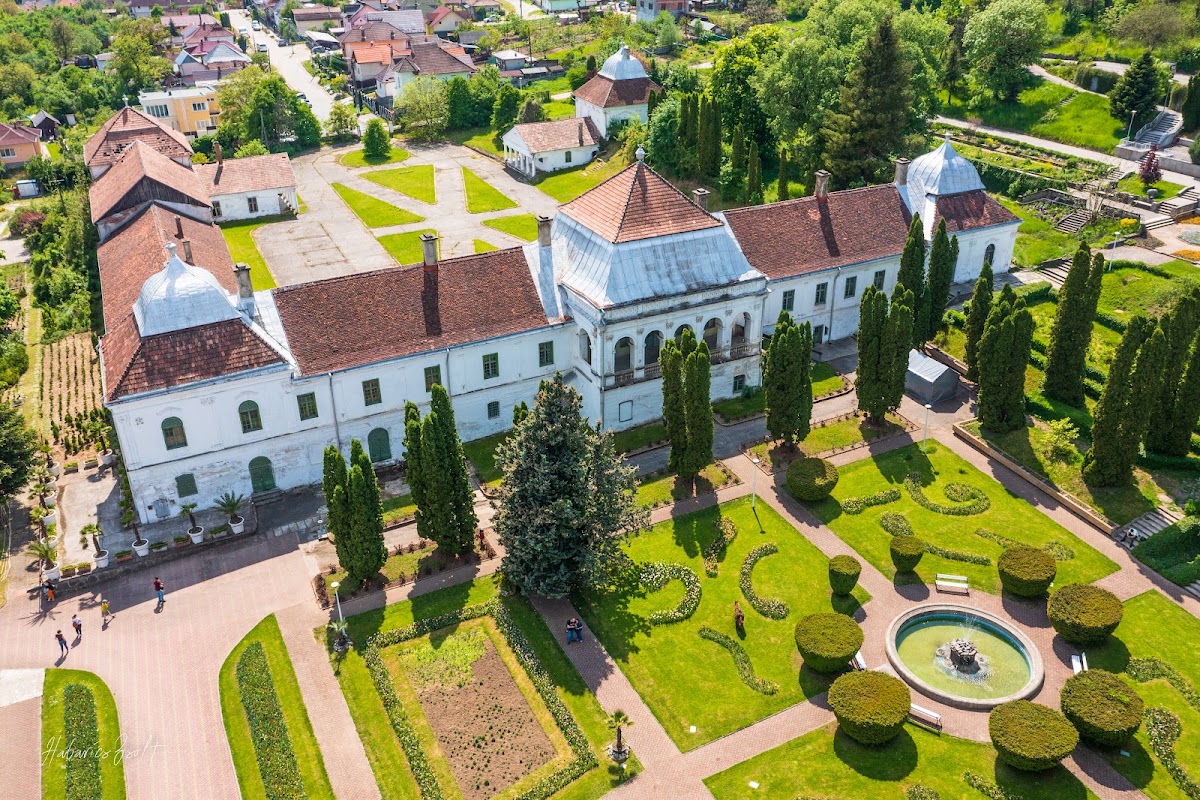 Foto del Giardino Botanico „Vasile Fati” di Jibou