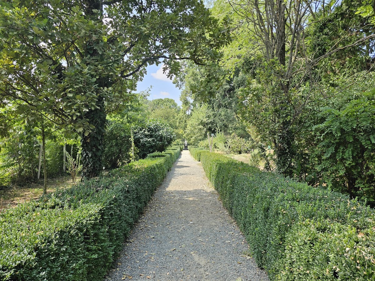 Foto di Grădina Botanică Macea
