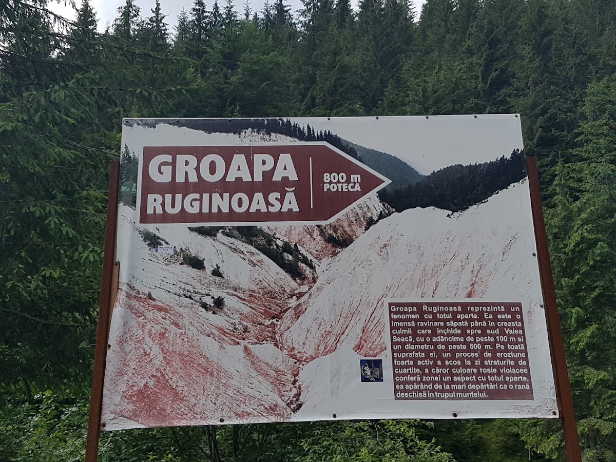 Foto di Groapa Ruginoasa - Valea Seacă