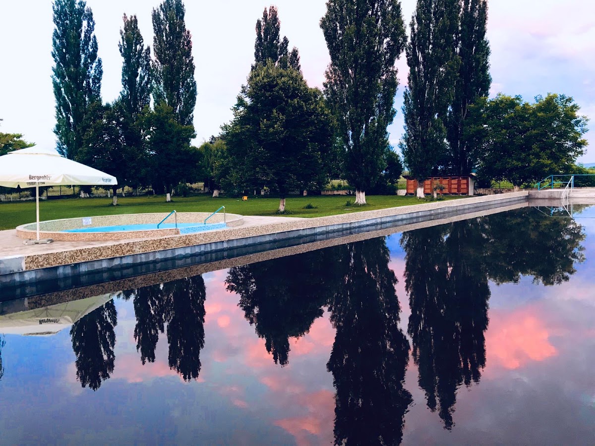 Foto di Ștrand Termal Tămășeu