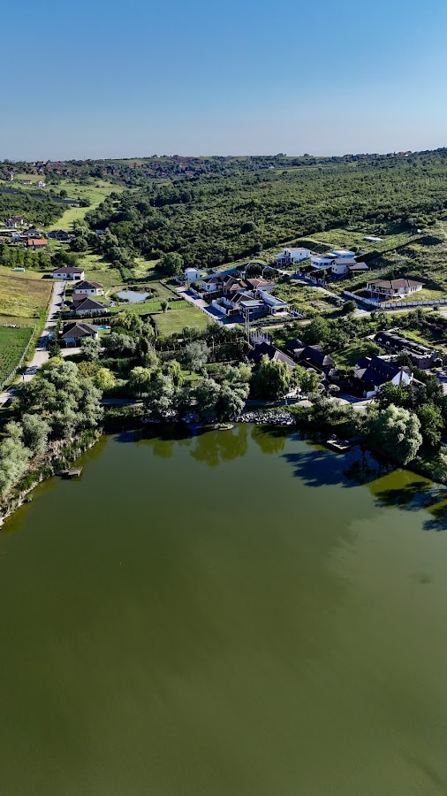 Foto di Lacul Hanul Pescarilor