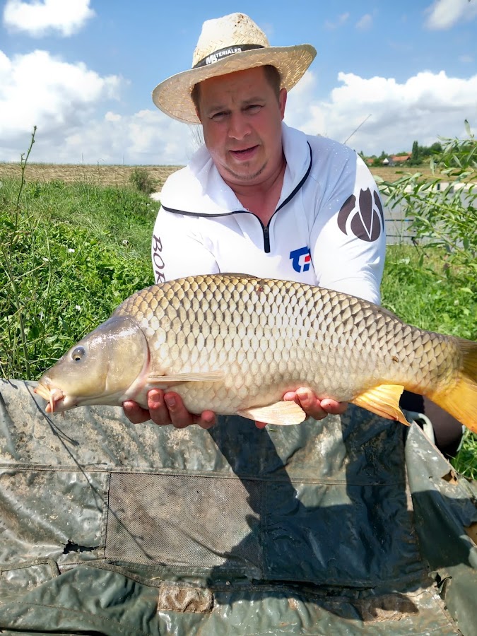 Photo de Lacul Paleu