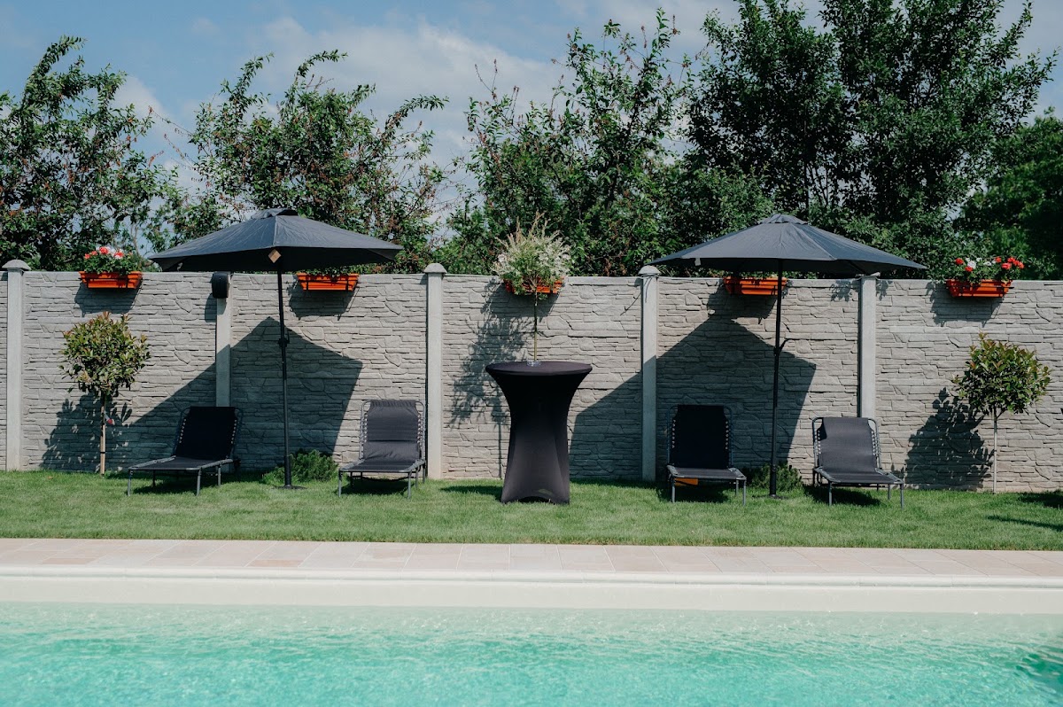 Fotografie de Rural Studio - Pool, party and drinks