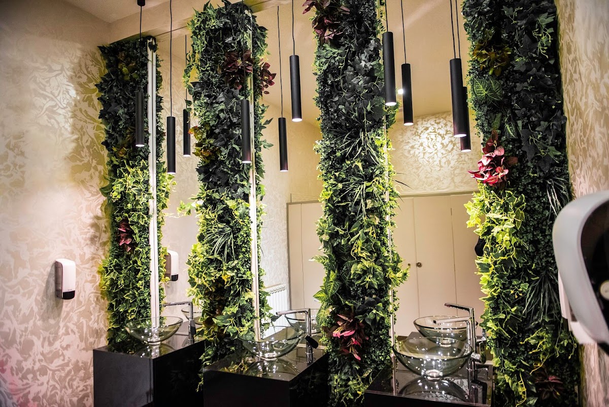 Photo of Design Interior Oradea - FLORIN IGNAT - mobila la comanda I candelabre I bar I amenajare living