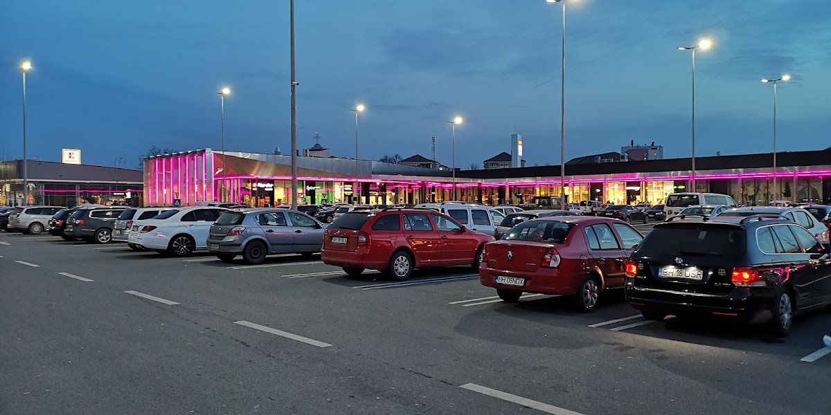 Foto di Lotus Retail Park