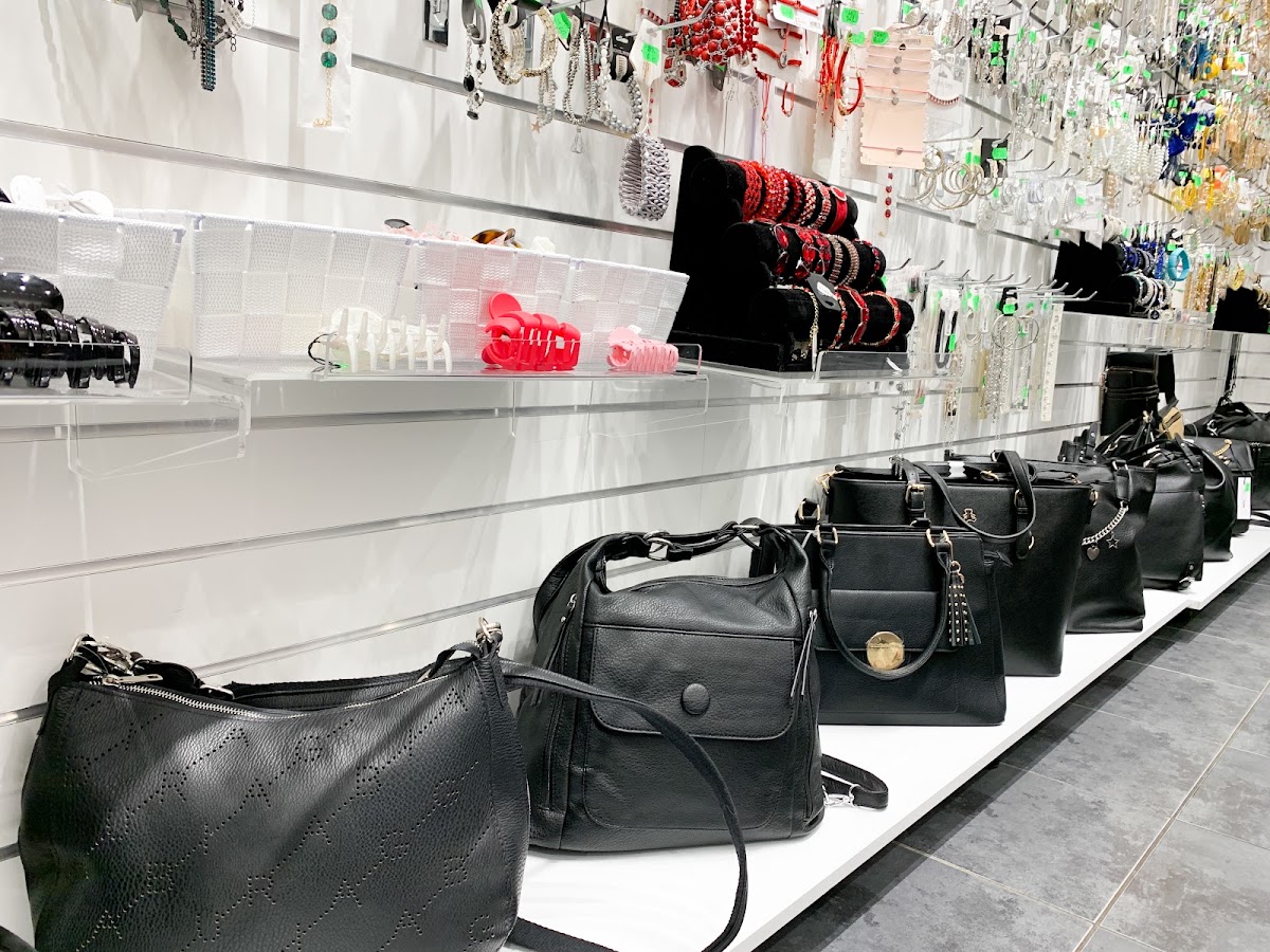 Foto von Edifice | Ceasuri, Genti & Accesorii