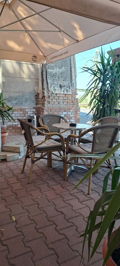 Foto von Vama Veche - Cafe & Spirits