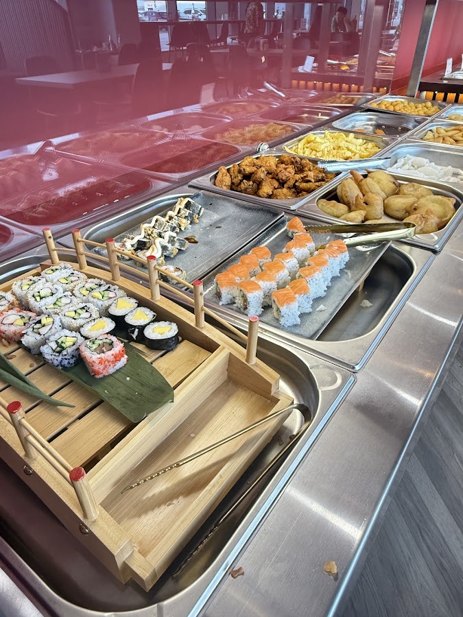 Photo of wok&roll buffet