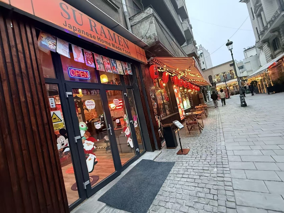 Fotografie cu Su Ramen