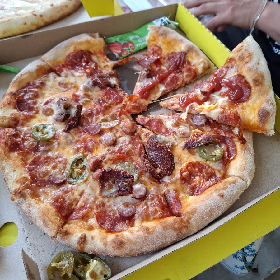 Photo de Pizza Vibe Curtea de Argeș