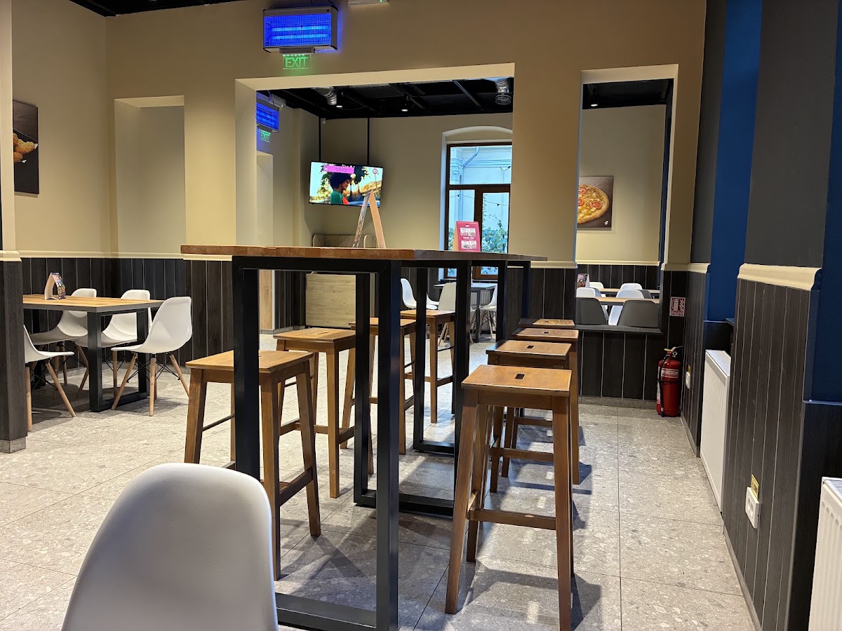 Fotografie cu Jerry's Pizza Pitești