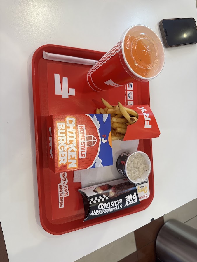 Fotografie de FRYDAY VIVO PITESTI