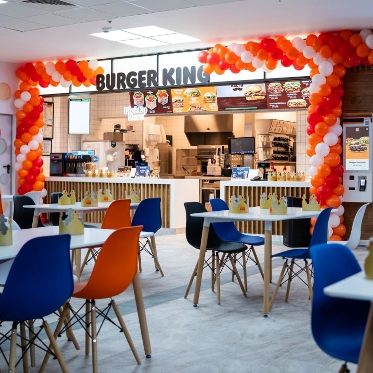 Fotografie cu Burger King Drive Thru