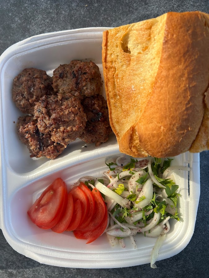 Photo de Saray Grill Pițeşti