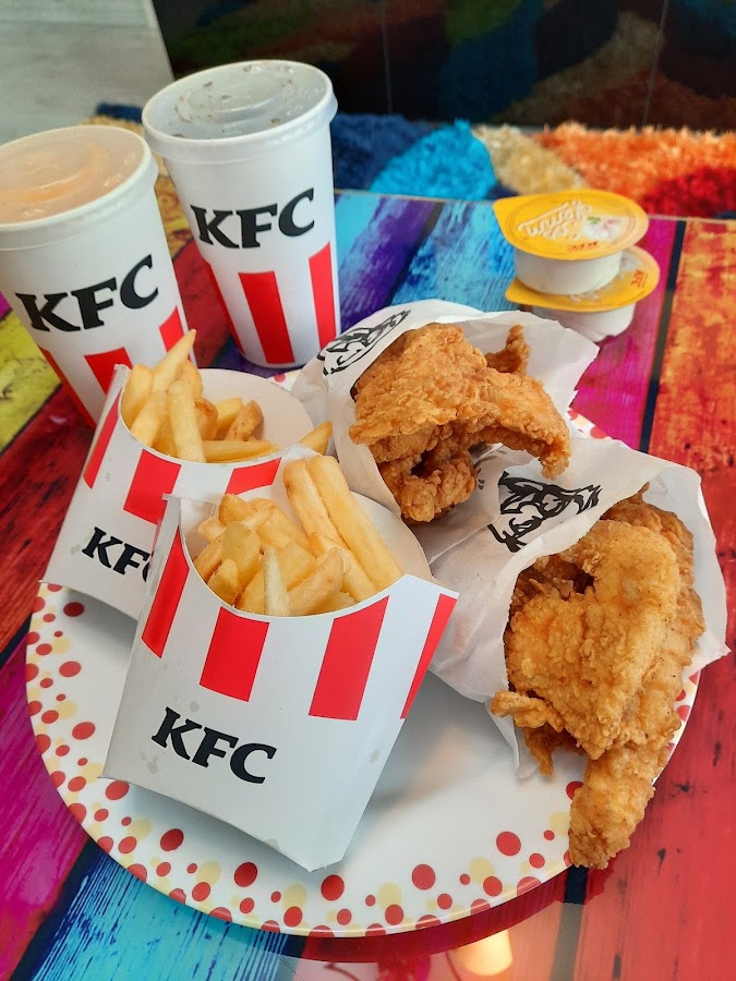 Fotografie de KFC Pitești Centru