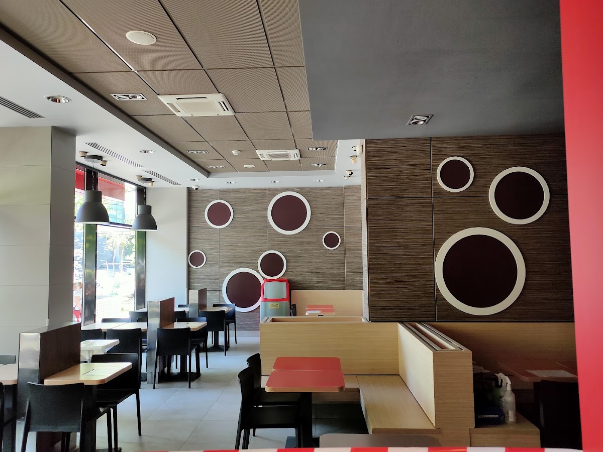 Fotografie de KFC Pitești Centru