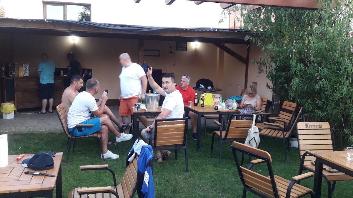 Photo de "La Ionică" BAR