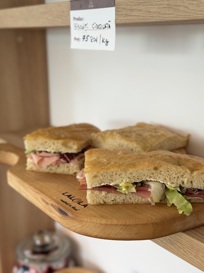 Fotografie de La Dya Patiserie Cofetărie