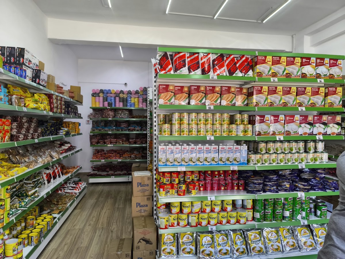 Foto von ROMANIA LABAKADE ( රොමේනියා ලාබකඩේ )