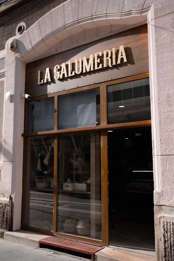 Fotografie de La Salumeria Arad