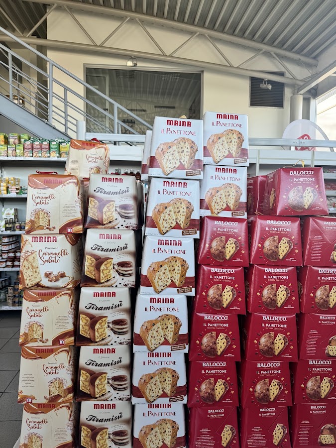 Photo de Pini Distribution Alimentari