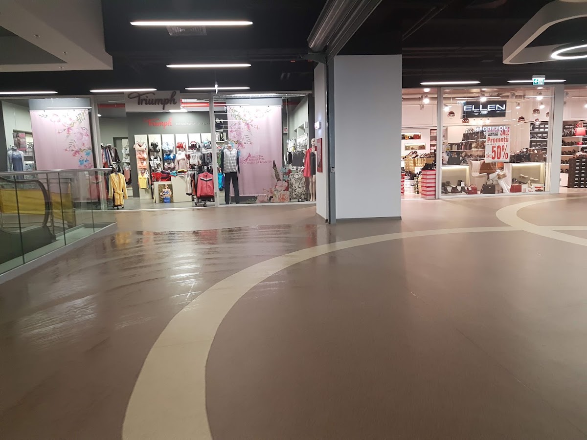 Fotografie de Ziridava Shopping Center