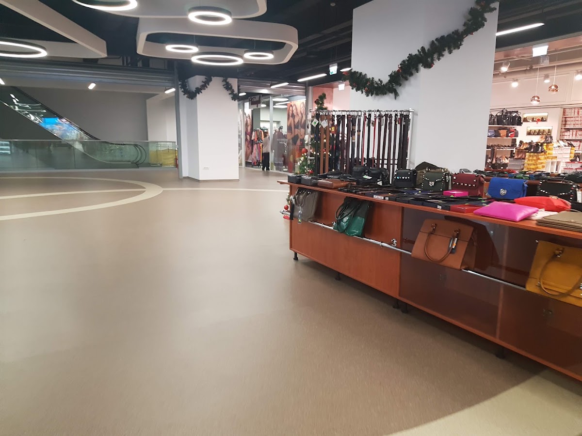 Fotografie de Ziridava Shopping Center