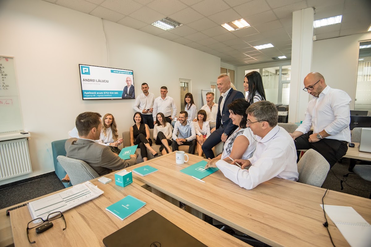 Photo de Property Lab | Agenție imobiliară Arad