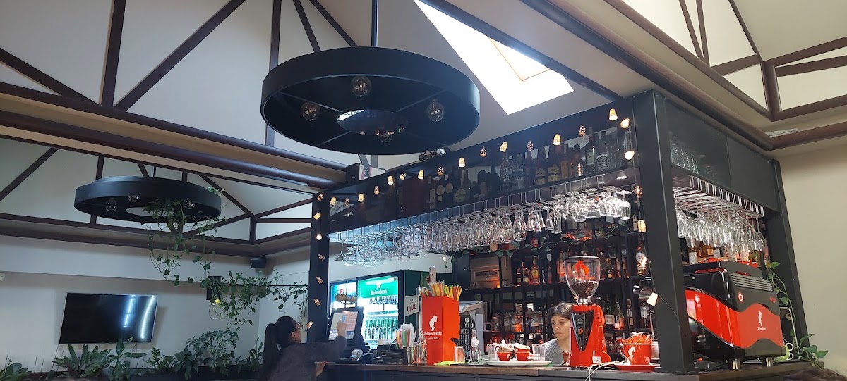 Foto von Café des Amis