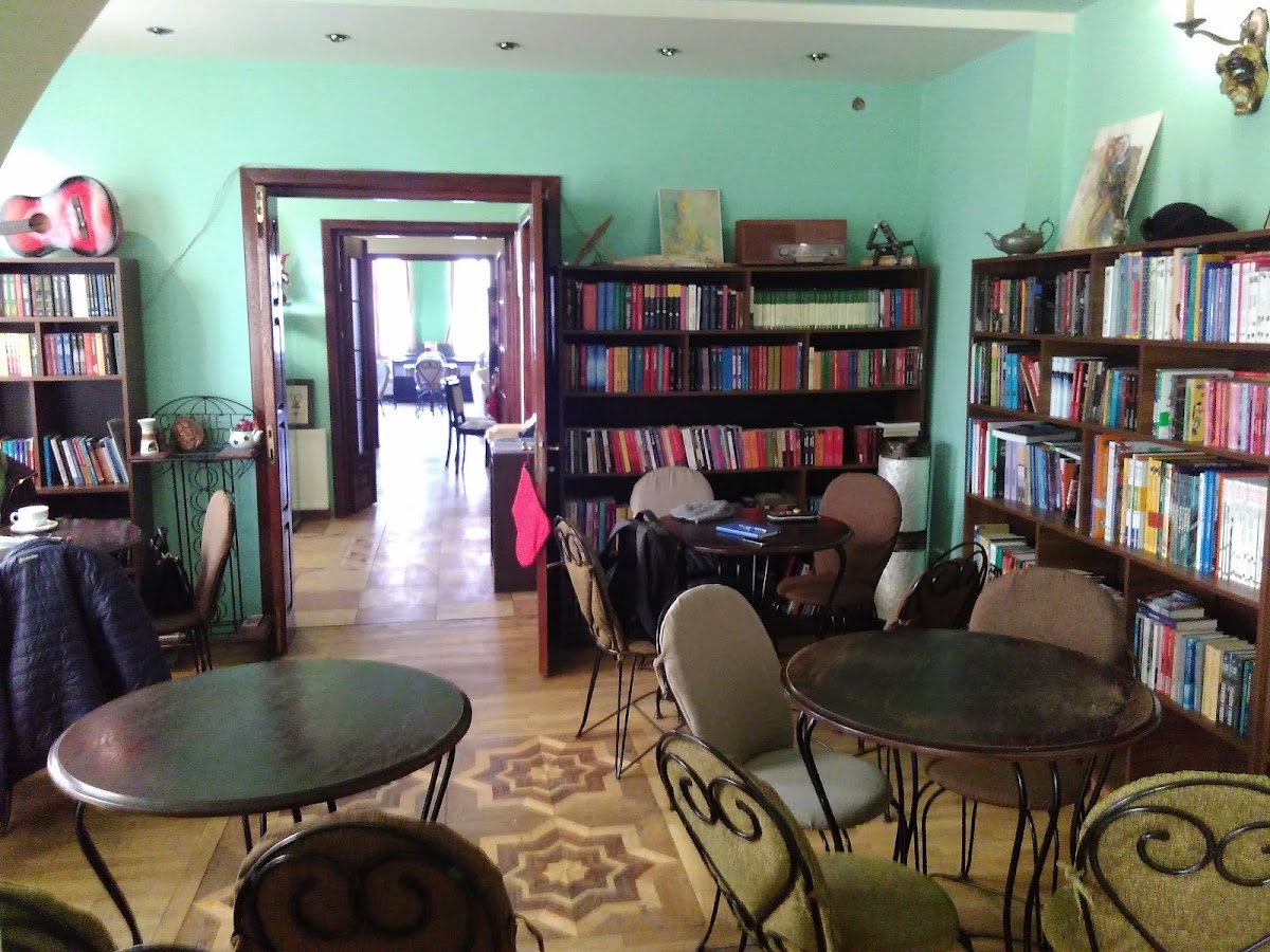Photo de La Librărie, Mon Cher