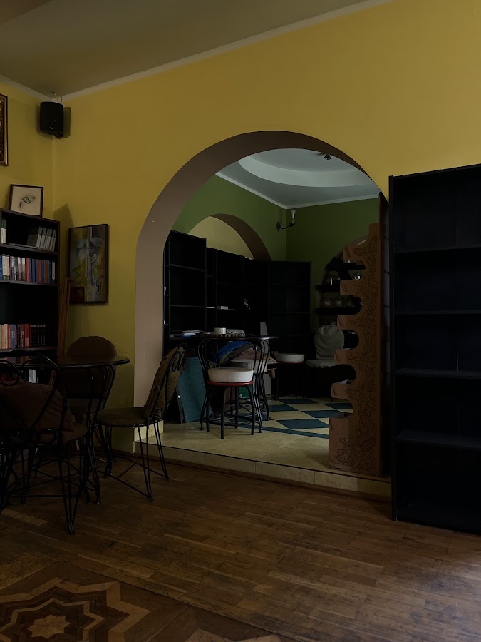 Photo de La Librărie, Mon Cher