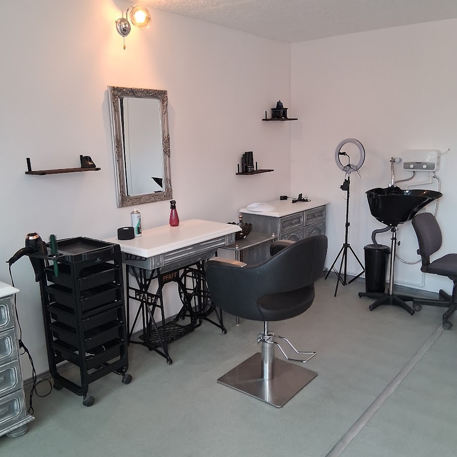 Fotografie de copertă de Adelmann Emanuel- Frizerie &Servicii wellness si relaxare