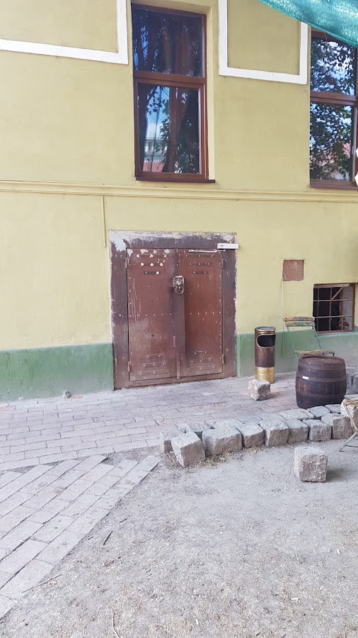 Foto di Gentleman's Bar & Barber (Frizerie Bărbați Arad)