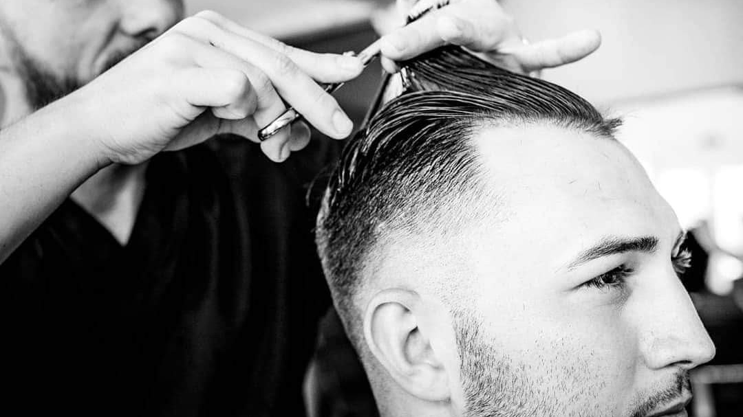 Photo of Free Hand-BARBER SHOP-COAFURĂ femei EXTENSI Femei