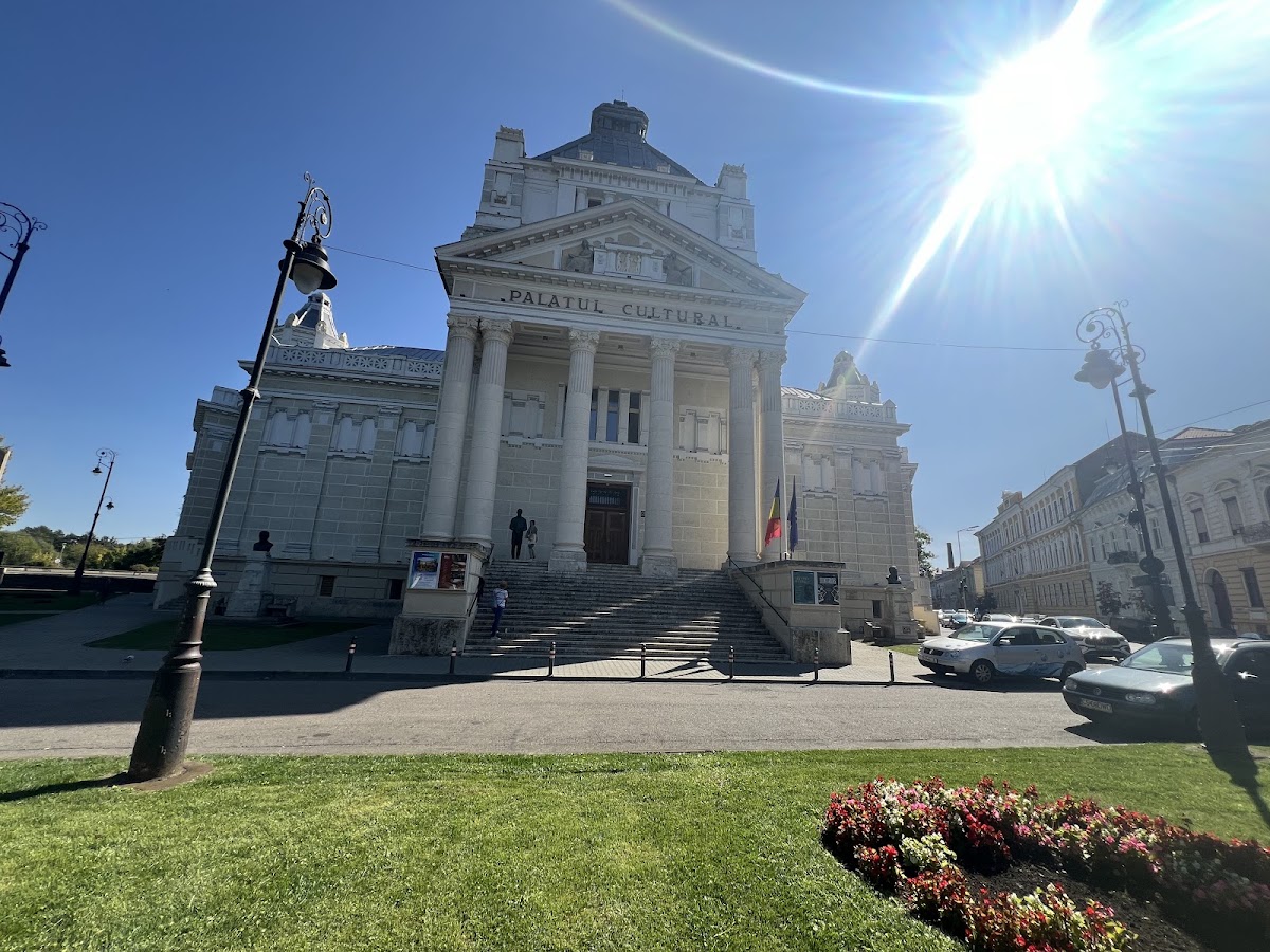 Fotografie de Arad City Hall Square
