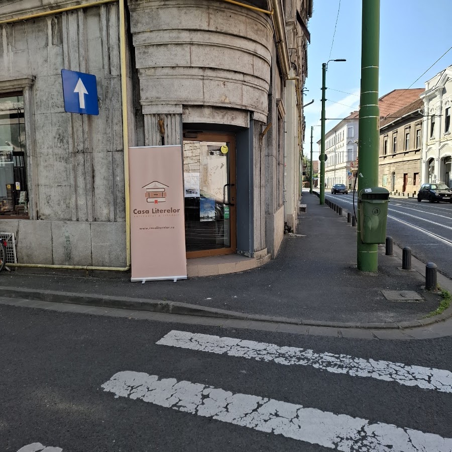 Photo de Casa Literelor