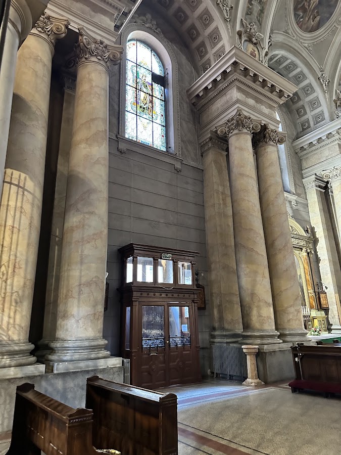 Foto di Biserica Romano-Catolică „Sfântul Anton de Padova”