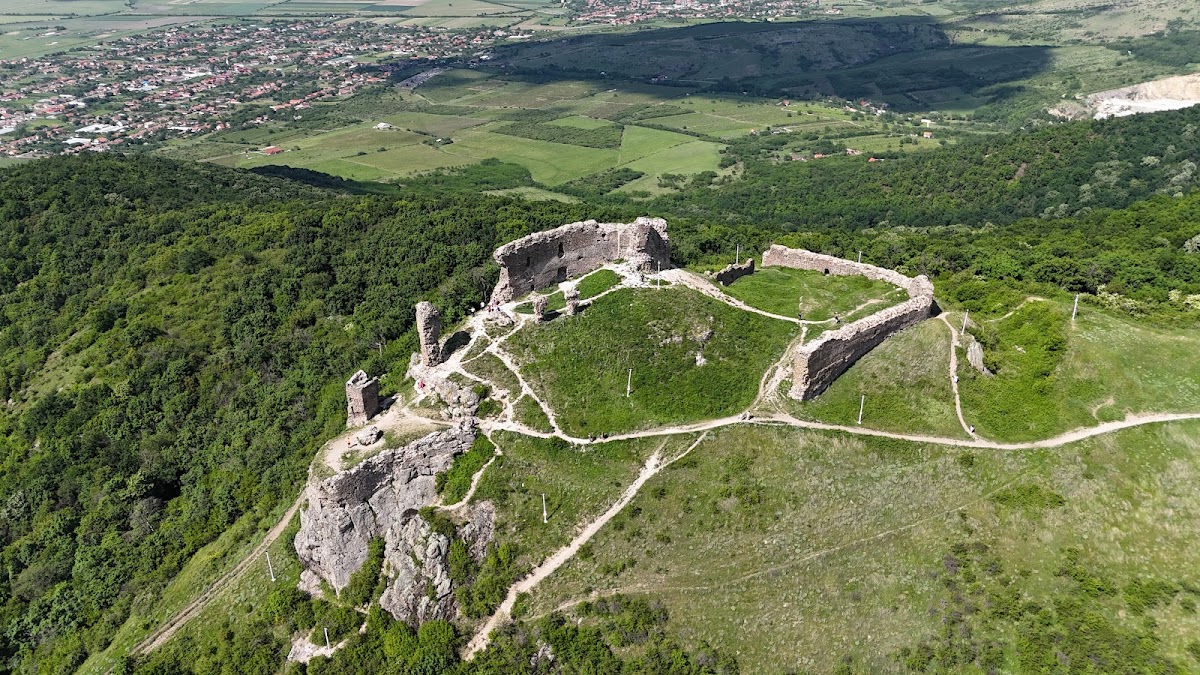 Foto von Cetatea Șiria
