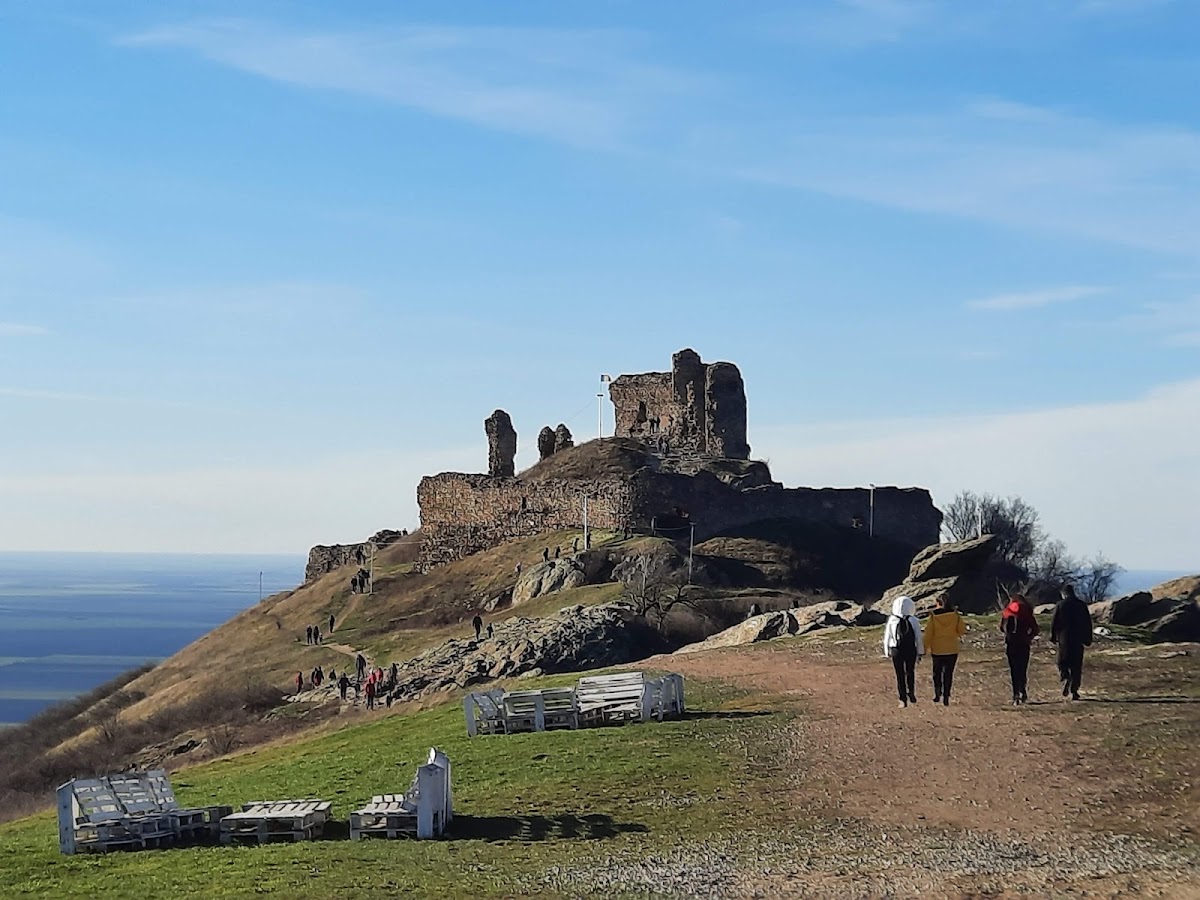Foto von Cetatea Șiria
