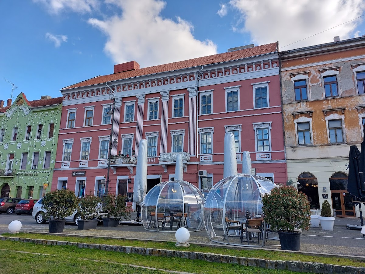 Photo de Monumentul Eroilor