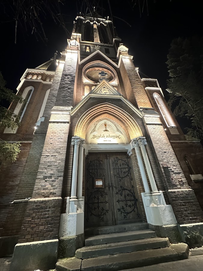 Foto von Biserica Roșie