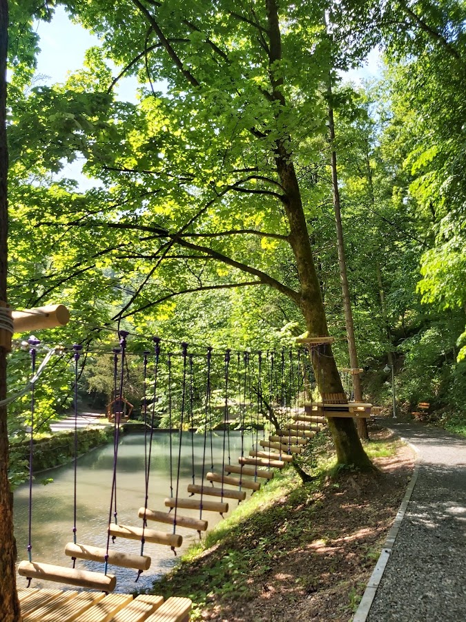 Foto von PARC TEMATIC, aventură - tiroliană. Joi si vineri doar pentru grupuri organizate