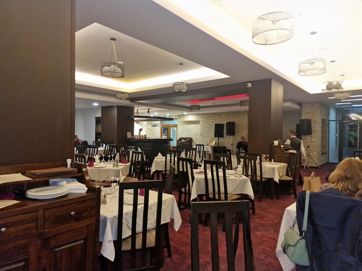 Photo de Restaurant Miorița Bacau
