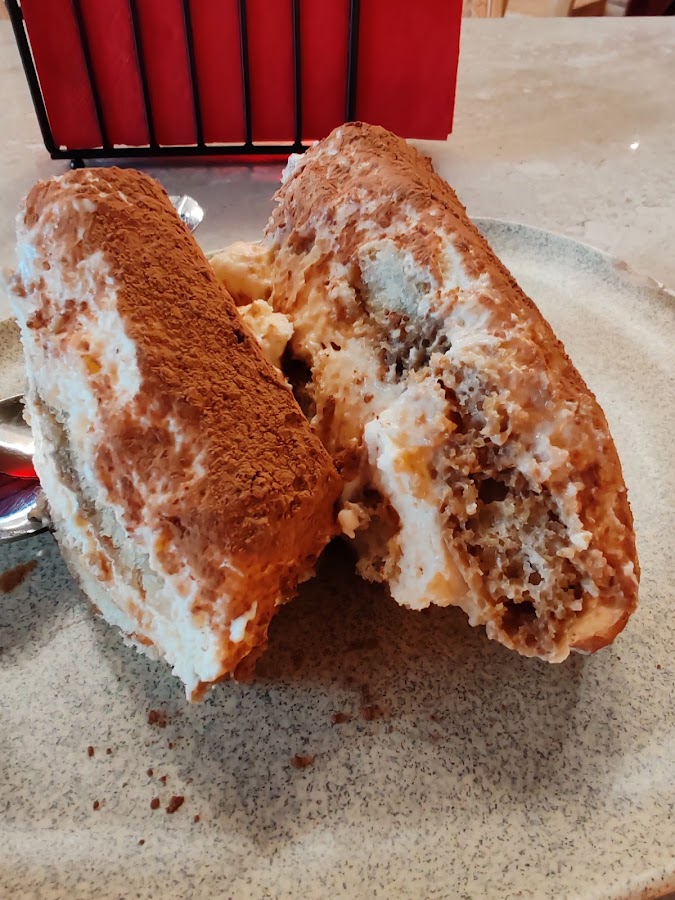 Foto von FAM pizzeria napoletana