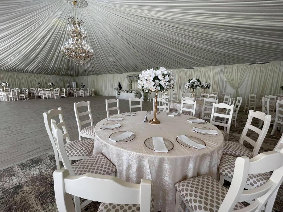 Foto von Cort Nunți Bacău Ballroom Casa Grande