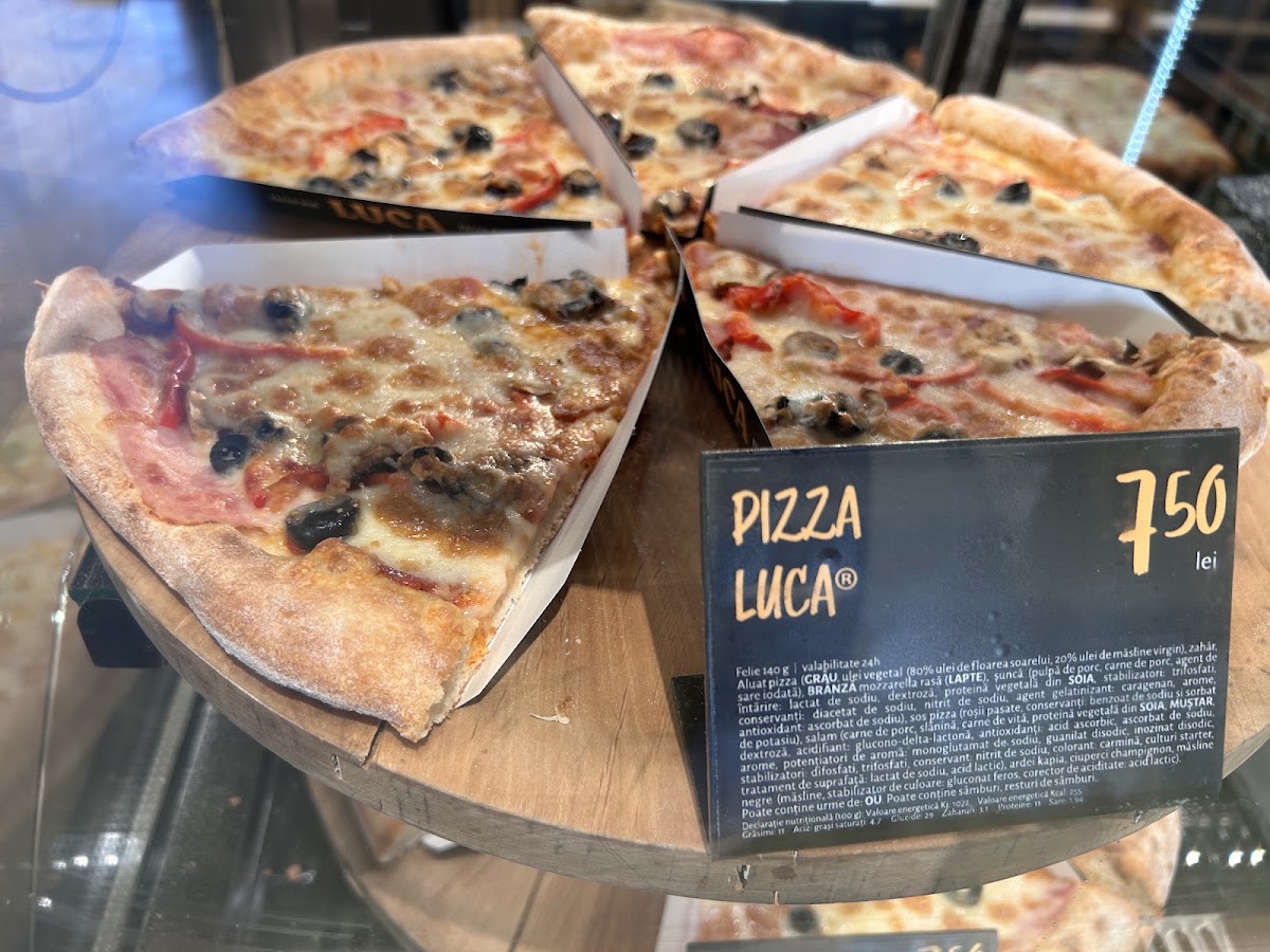Photo of LUCA Restaurant - 9 Mai