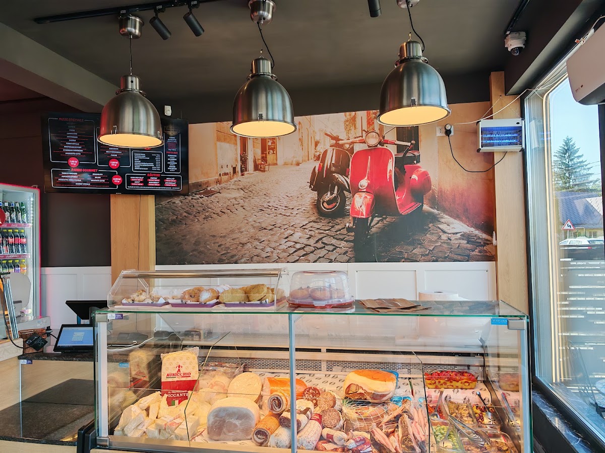 Fotografie de Gourmet Pizza Mărgineni