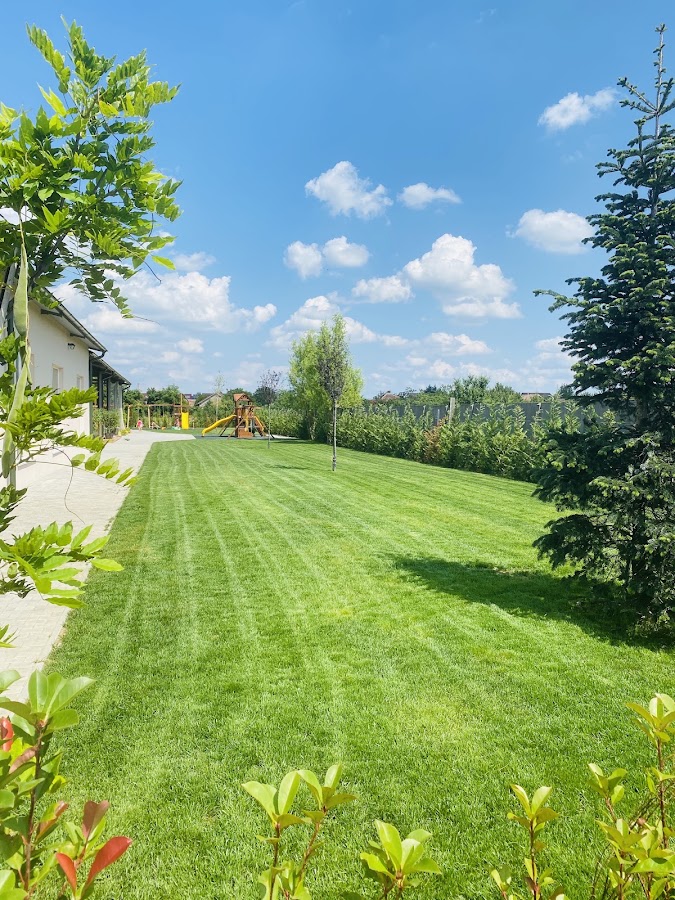 Foto di Leisure Garden