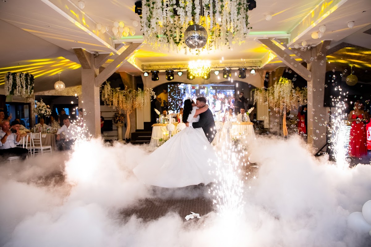 Foto von Safary - Salon de Evenimente și Nunți